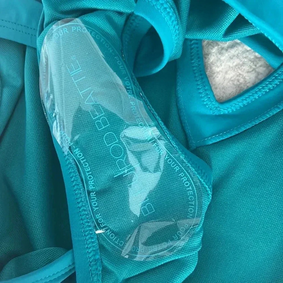 BLEU BY ROD BEATTIE PARADISE FOUND LOW NECK ONE PIECE SWIMSUIT - Picture 9 of 9